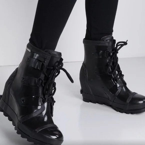 Women's Sorel Rain Wedge - Gloss - Picture 9 of 9